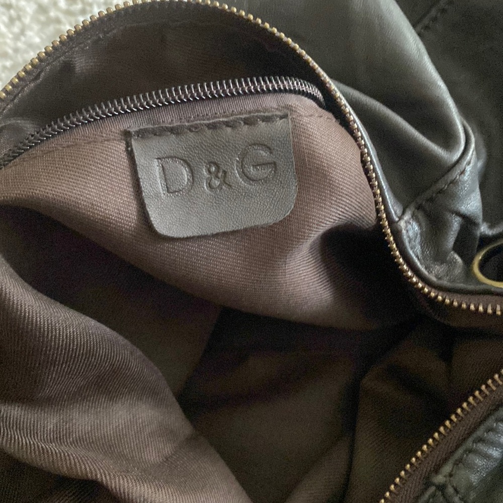 Dolce & Gabbana brown soft leather tote with logo key chain